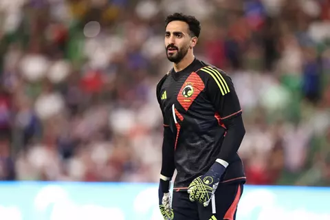 ينتظر إشارة دونيس.. المنتخب السعودي ينتعش بجاهزية العقيدي قبل المونديال